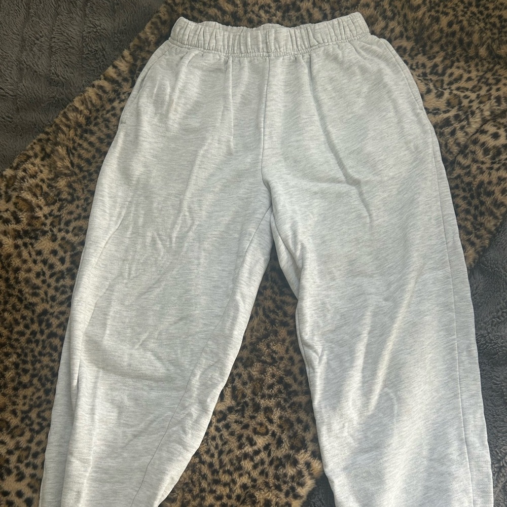 Xs cuffed Garage Soft Cream Lounge Pants